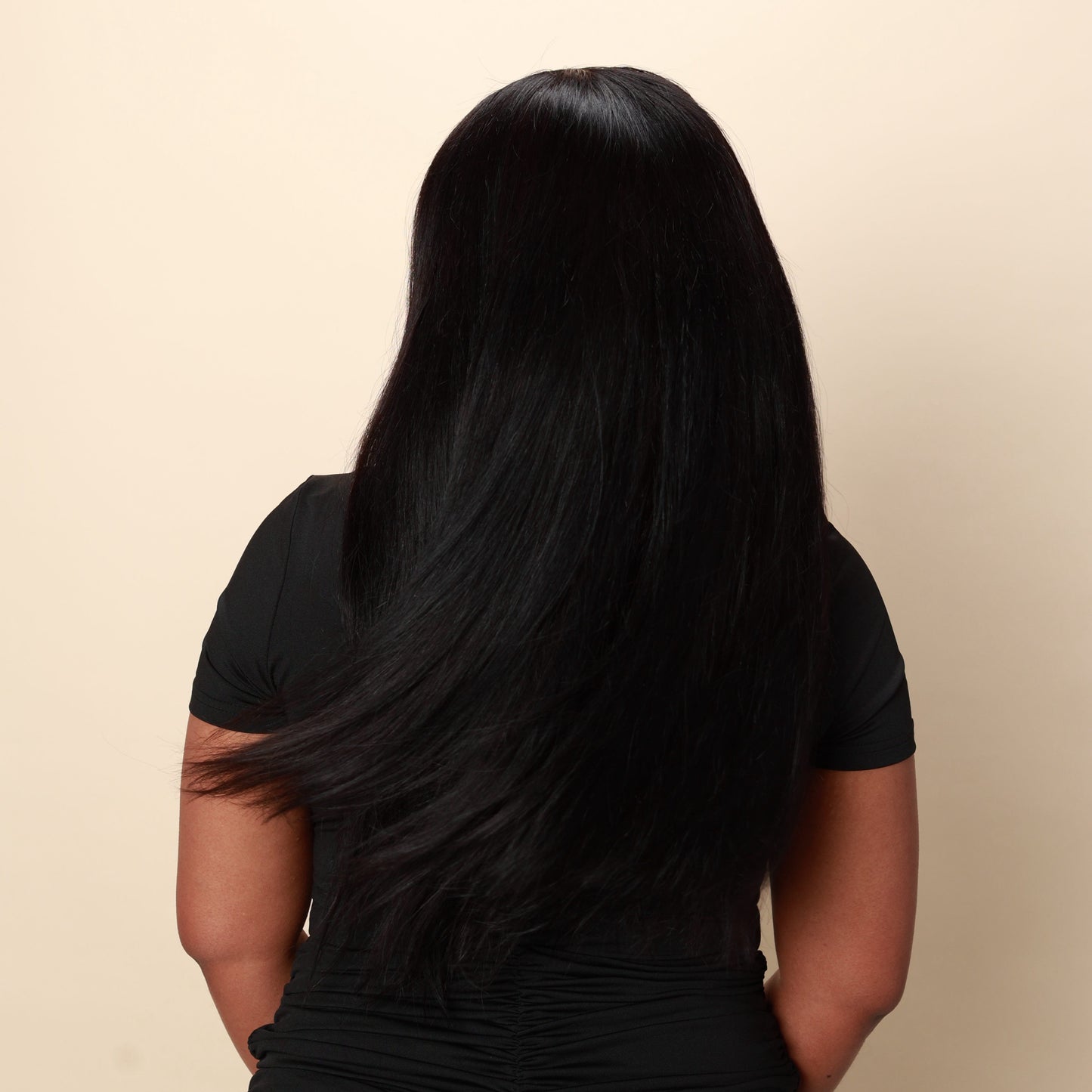 Wig Cali: jet black wig